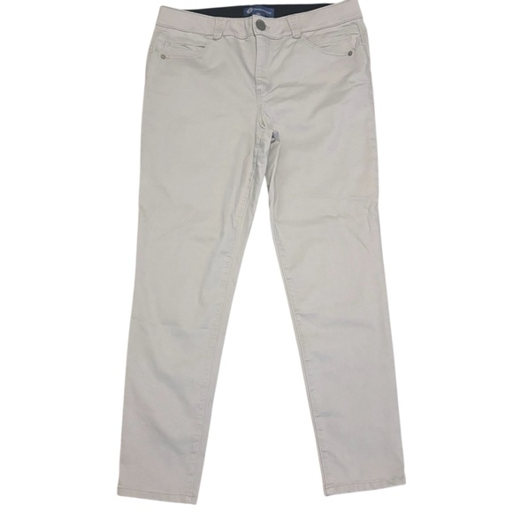 Democracy Jeans - Picture 2 of 7